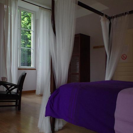 Maison D'Hotes Le Cadran Solaire Courcelles  Eksteriør bilde